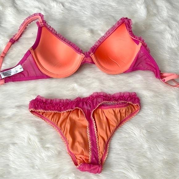 Delicates Mesh Bra and Panty Set - Picture 2 of 5